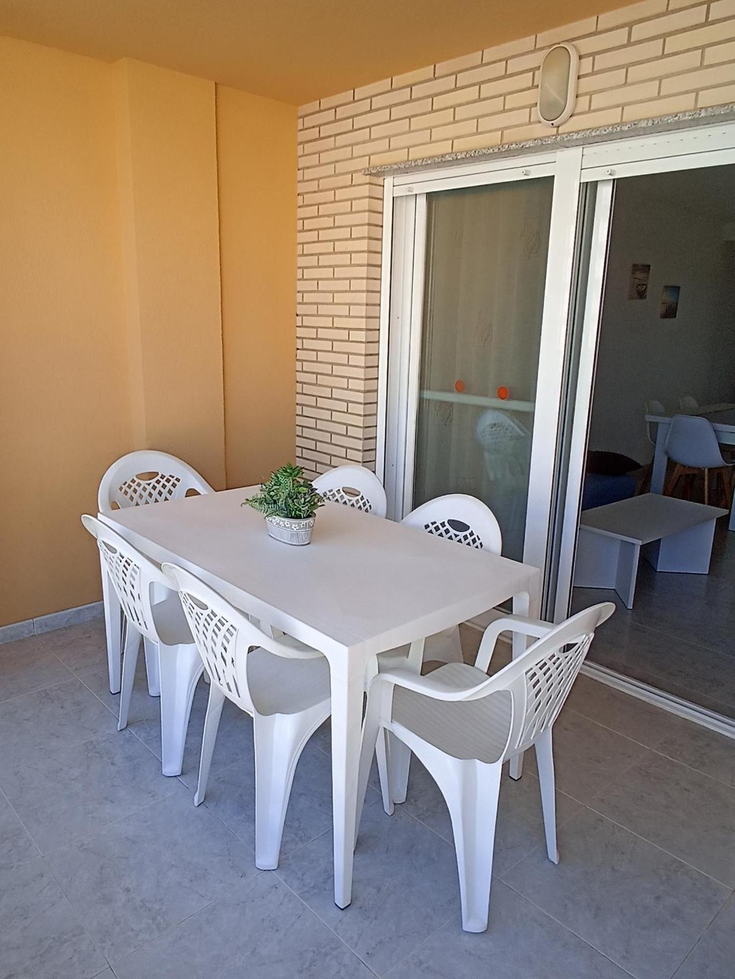 Apartamento Centrico En La Playa Con Piscina. Peniscola Exterior photo